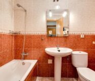 Квартира 51 кв.м с террасой в центре Торревьехи у моря