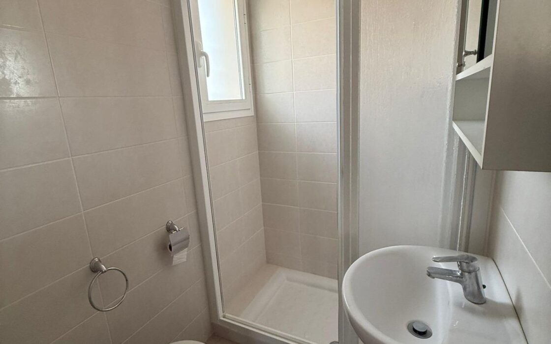 Бунгало 63 кв.м в Торревьехе у моря с террасой