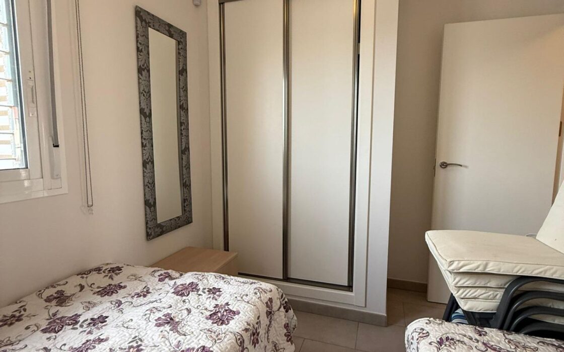 Бунгало 63 кв.м в Торревьехе у моря с террасой