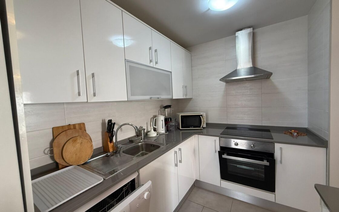 Бунгало 63 кв.м в Торревьехе у моря с террасой