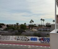 Бунгало 63 кв.м в Торревьехе у моря с террасой