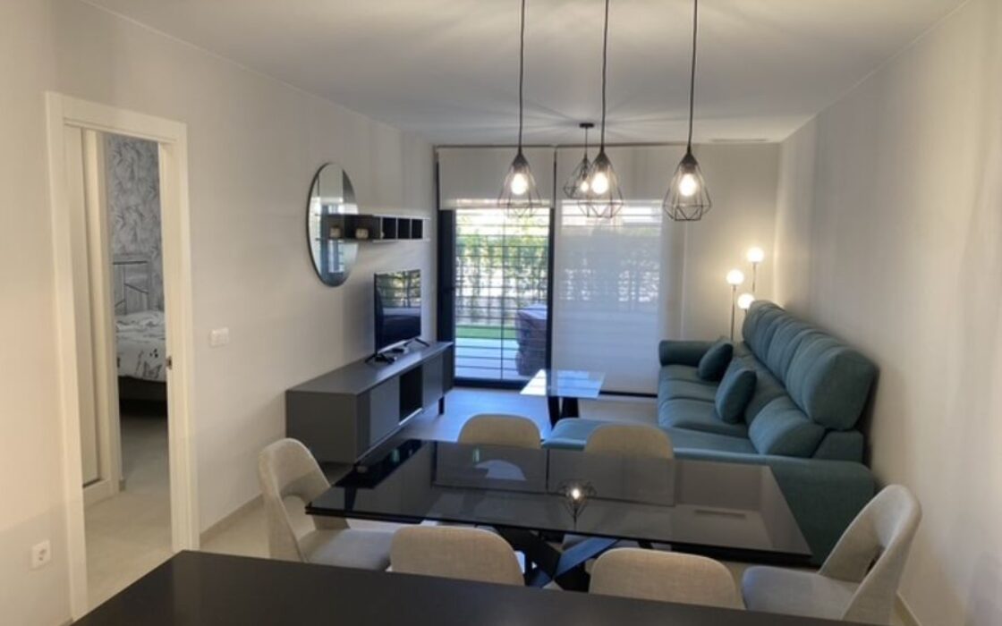 Апартаменты в Ориуэла Коста с бассейном, 3 спальни