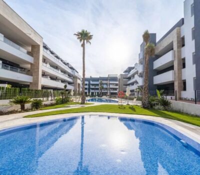 Апартаменты в Ориуэла Коста с бассейном, 3 спальни