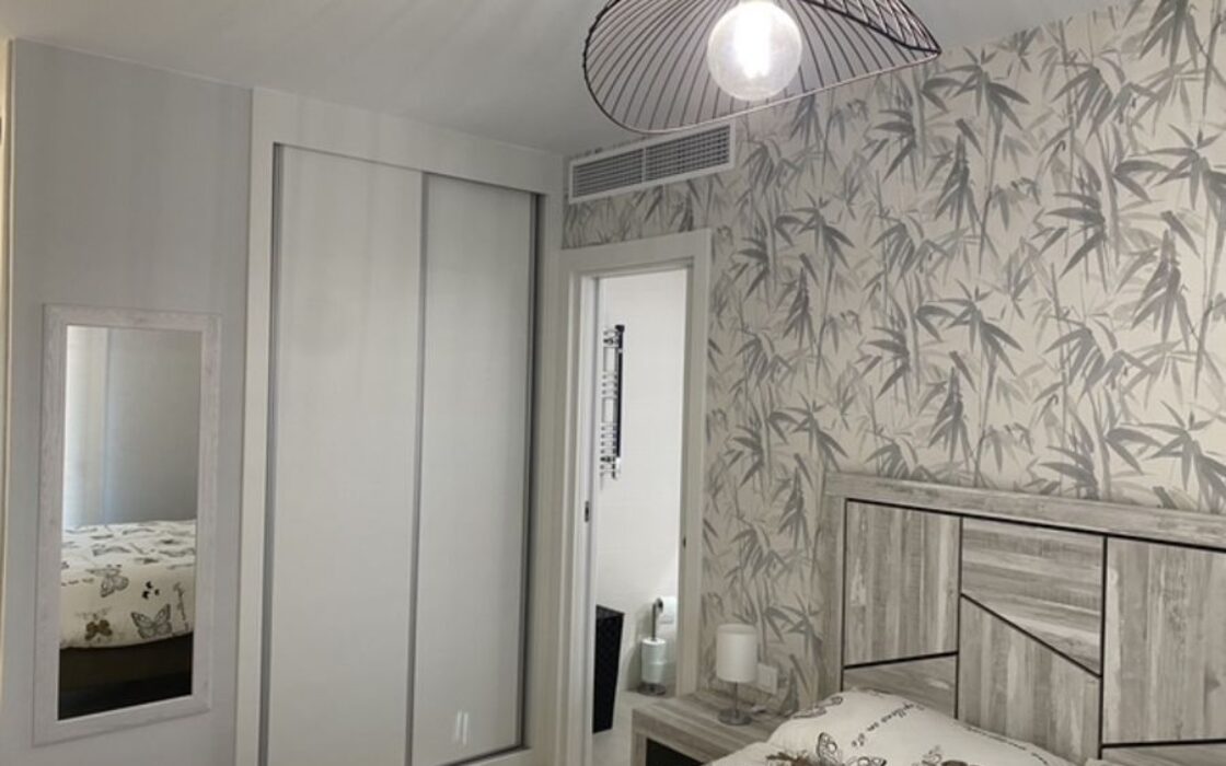 Апартаменты в Ориуэла Коста с бассейном, 3 спальни