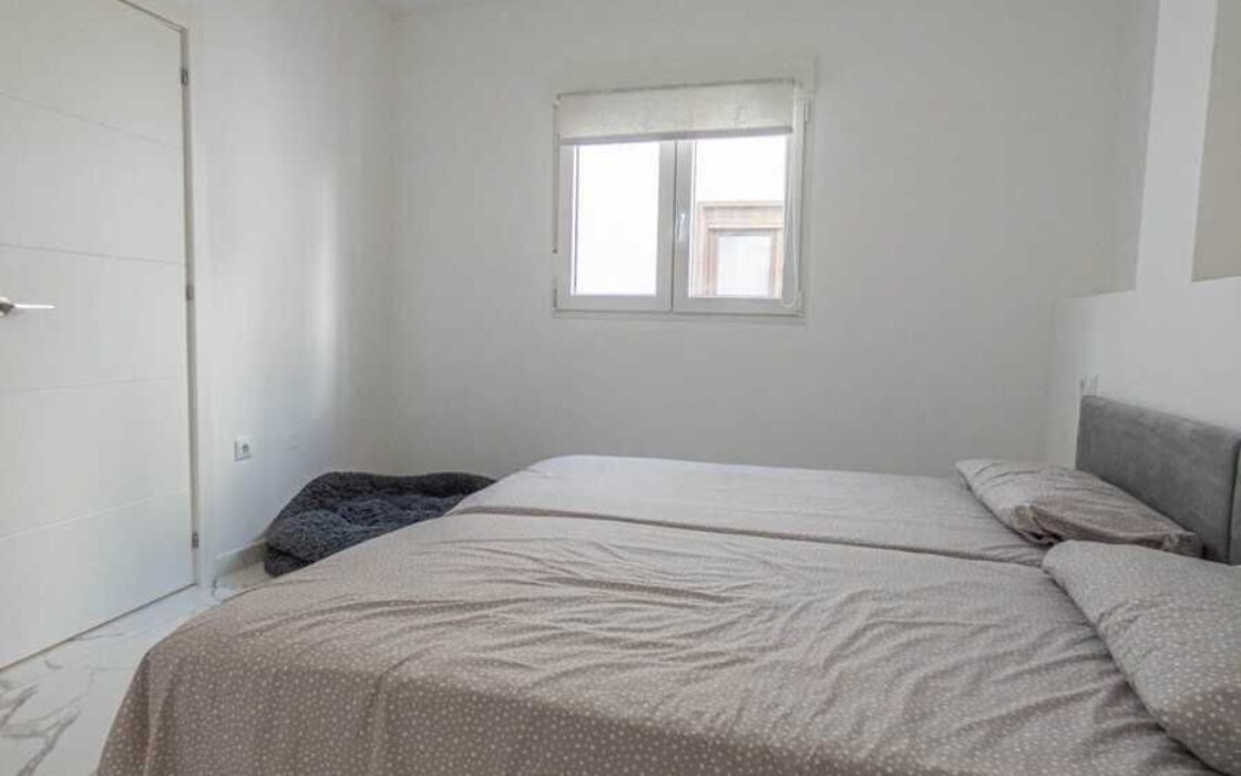 Апартамент 2 комнаты в Ориуэла Коста с бассейном