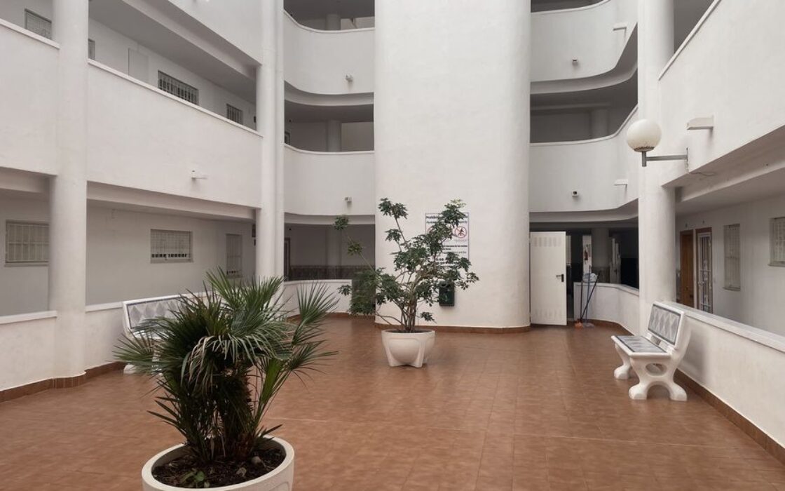 Апартаменты 3 комнаты в Торревьехе с бассейном до моря