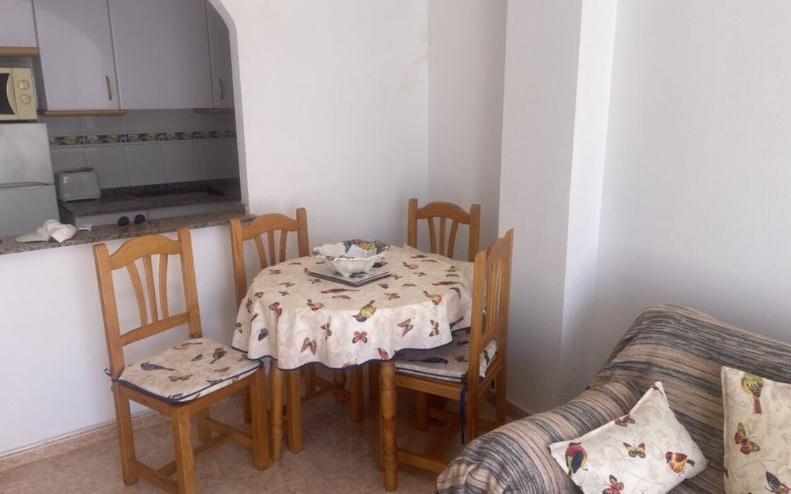 Апартаменты 3 комнаты в Торревьехе с бассейном до моря