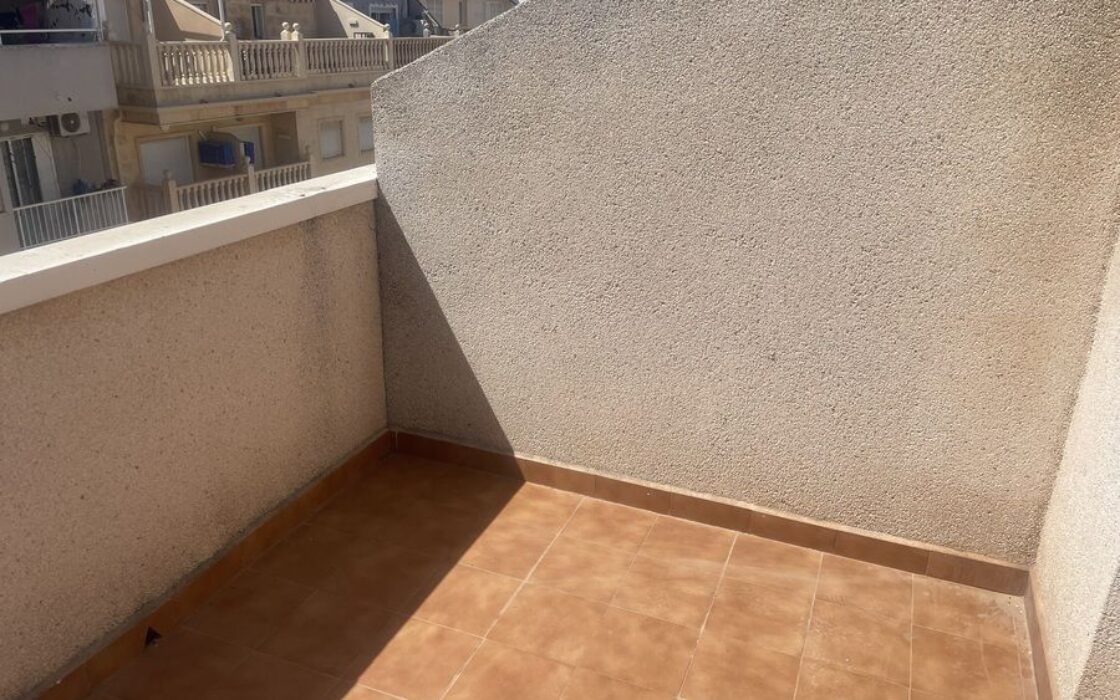 Апартаменты 3 комнаты в Торревьехе с бассейном до моря