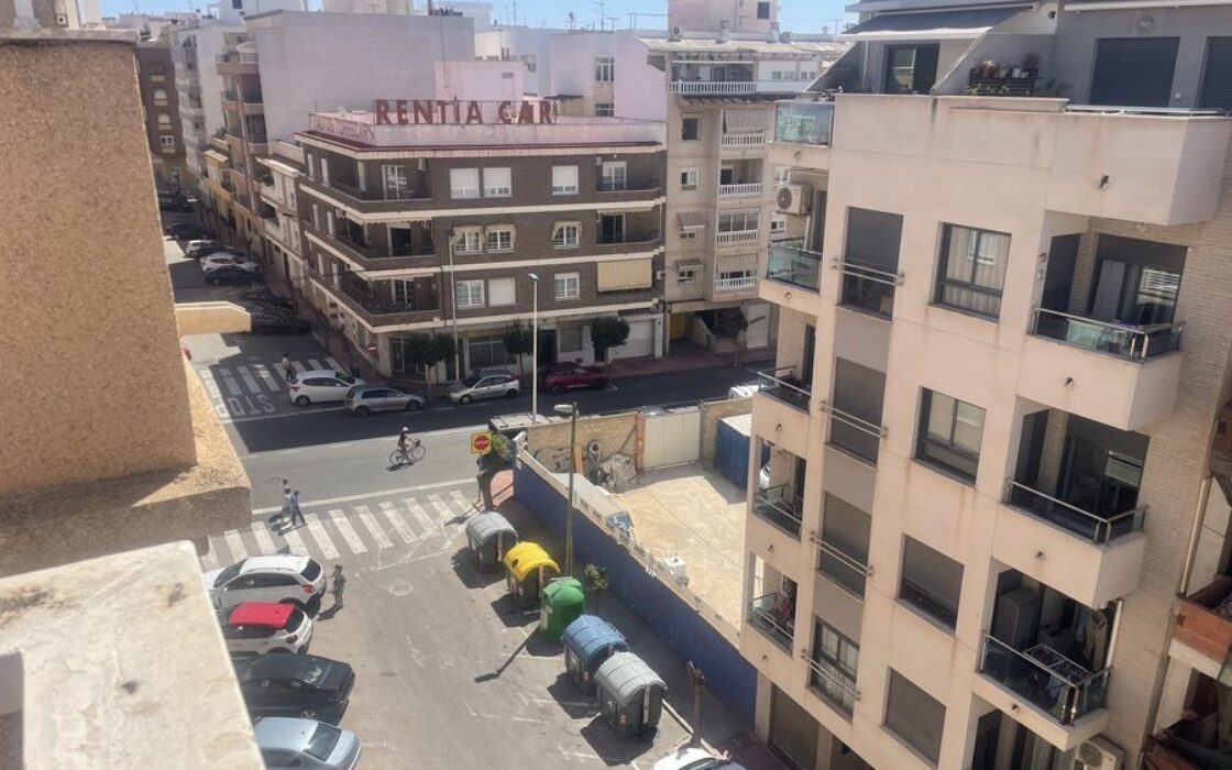 Апартаменты 3 комнаты в Торревьехе с бассейном до моря