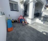 Апартаменты 4 комнаты в Аликанте с общим бассейном