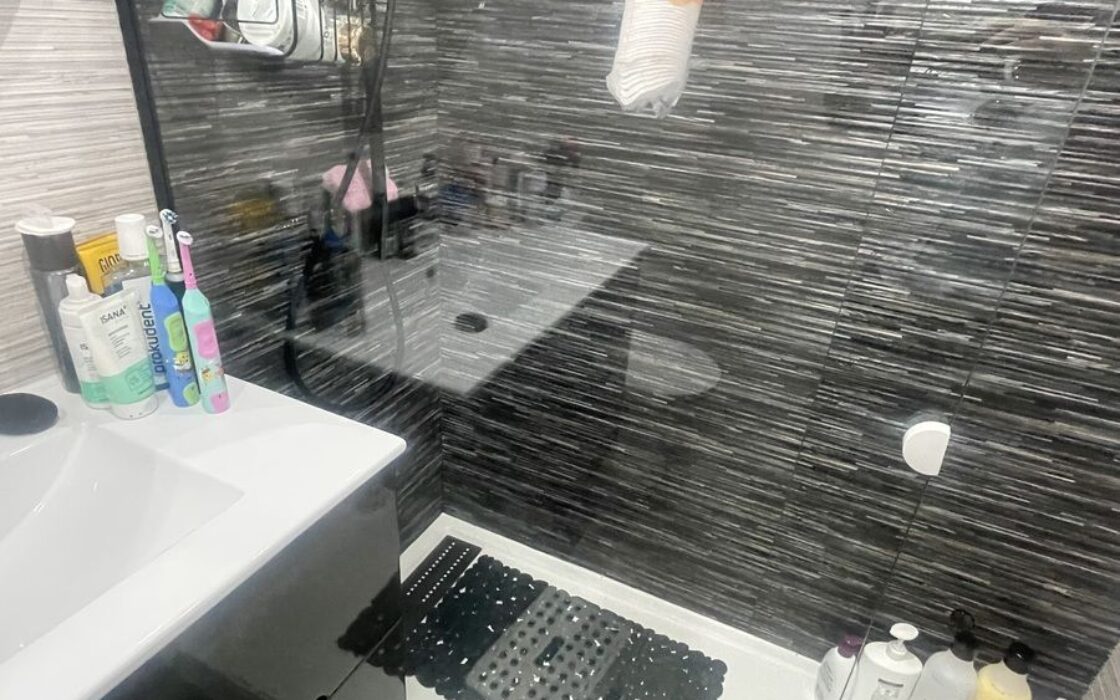 Апартаменты 4 комнаты в Аликанте с общим бассейном