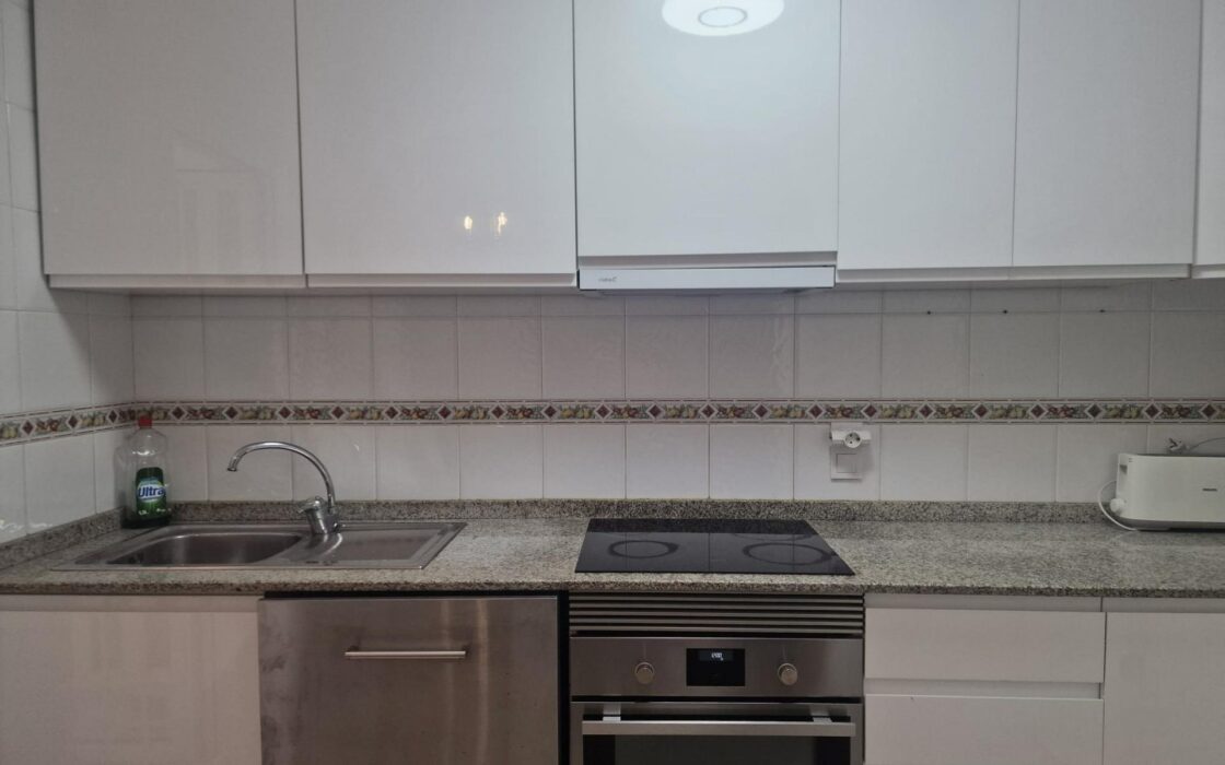 Бунгало в Торревьехе с террасой и видом на море