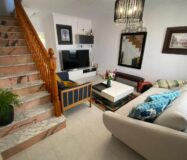 Бунгало в Торревьехе с террасой и видом на море