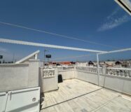 Бунгало в Торревьехе 95 кв.м с бассейном и террасой