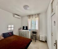 Бунгало в Торревьехе 95 кв.м с бассейном и террасой