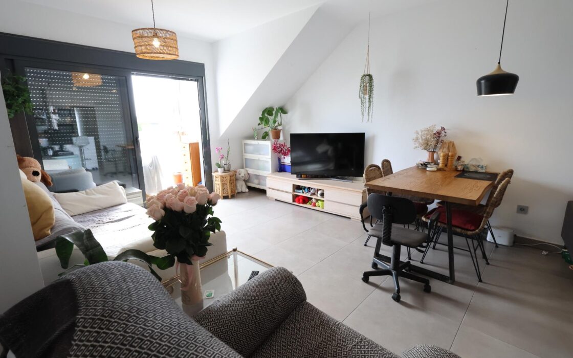 Бунгало в Пилар де ла Орадада с террасой 70 кв.м у моря