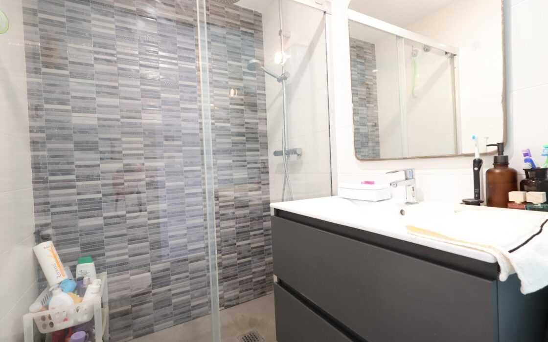 Бунгало в Пилар де ла Орадада с террасой 70 кв.м у моря