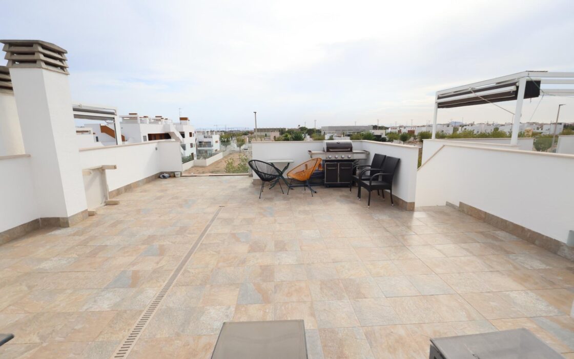 Бунгало в Пилар де ла Орадада с террасой 70 кв.м у моря