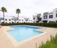 Бунгало в Пилар де ла Орадада с террасой 70 кв.м у моря