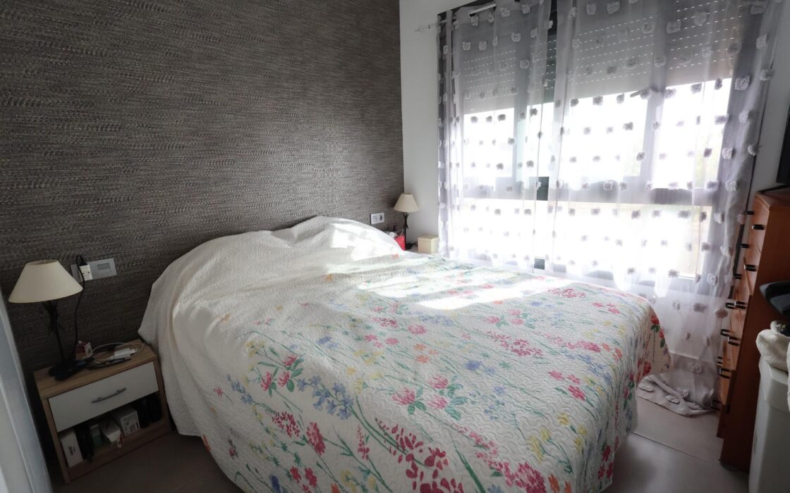 Бунгало в Пилар де ла Орадада с террасой 70 кв.м у моря