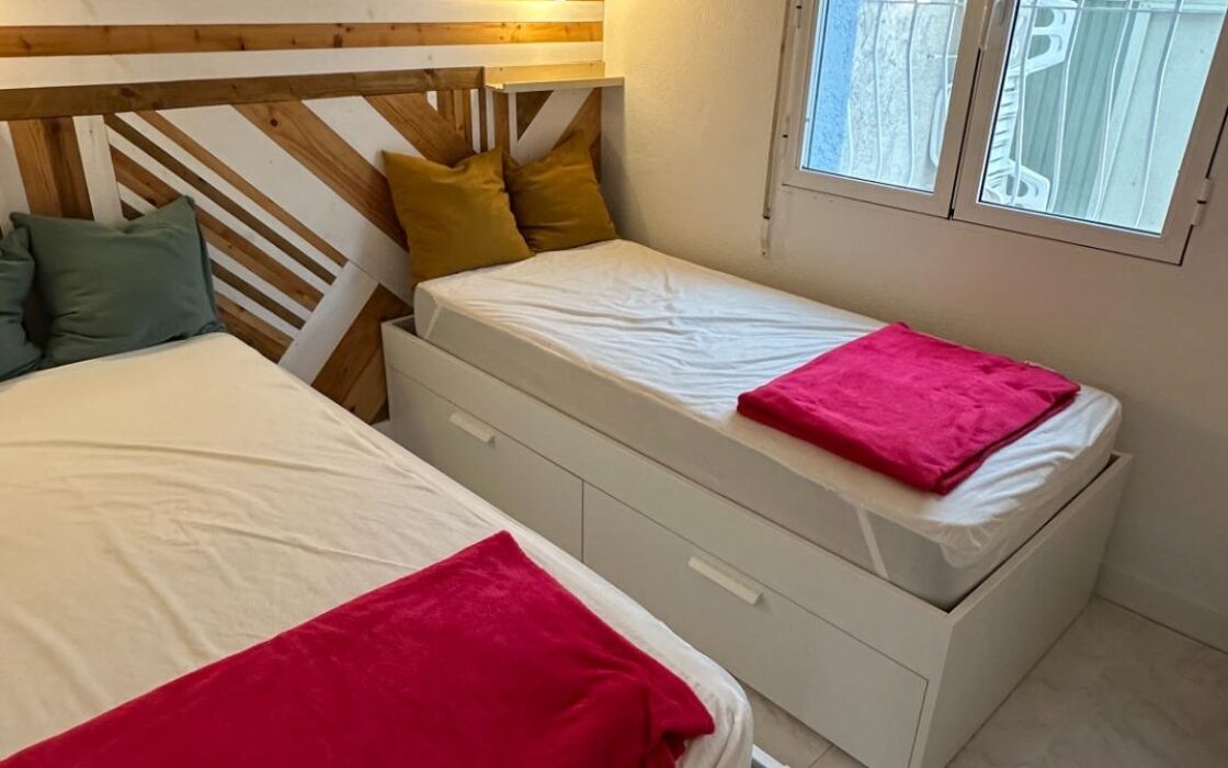 Квартира с террасой в Бенитачеле, 67 кв.м, 2 спальни