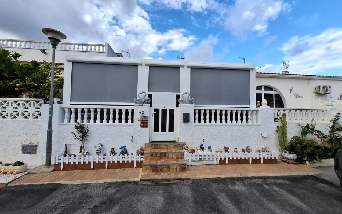 Бунгало в Торревьехе 52 кв.м с 2 спальнями в 6 км от моря