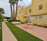 Бунгало 3 спальни в Ориуэла Коста с бассейном 69 кв.м