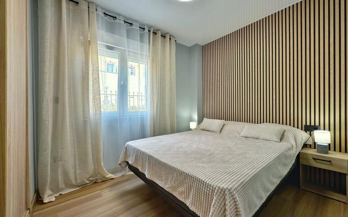 Бунгало 3 спальни в Ориуэла Коста с бассейном 69 кв.м