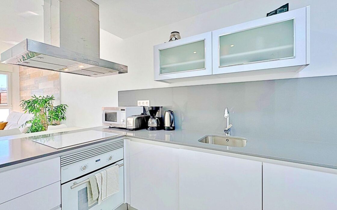 Бунгало 113 кв.м с террасой в Торревьехе у моря