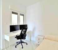 Бунгало 113 кв.м с террасой в Торревьехе у моря