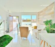 Бунгало 113 кв.м с террасой в Торревьехе у моря