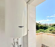 Бунгало 3 комнаты в Ориуэла Коста 650 м до моря