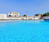 Бунгало 3 комнаты в Ориуэла Коста 650 м до моря