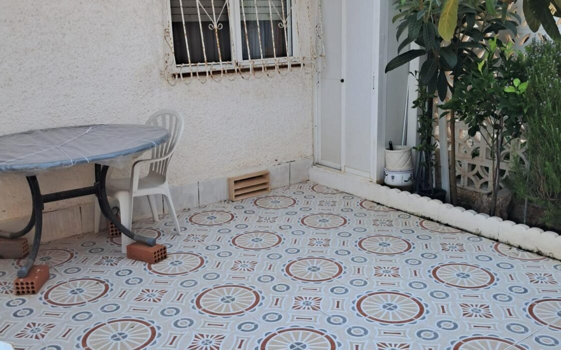 Бунгало в Торревьехе 3 комнаты рядом с пляжем