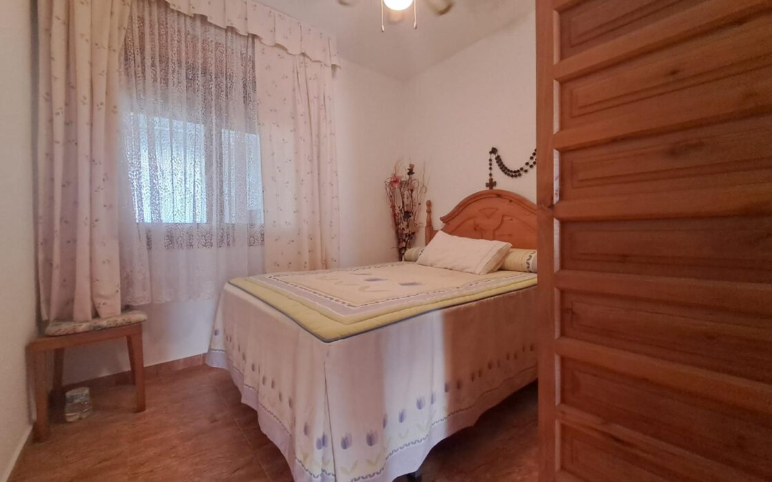 Бунгало в Торревьехе 3 комнаты рядом с пляжем