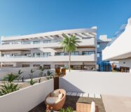 Бунгало в Лос-Алькасаресе у моря, 60 кв.м, терраса