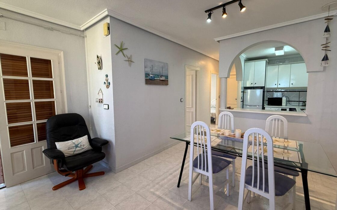 Бунгало в Торревьехе, 55 кв.м, 2 спальни, у моря