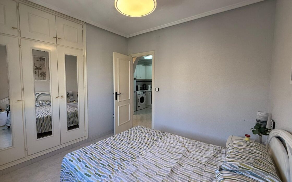 Бунгало в Торревьехе, 55 кв.м, 2 спальни, у моря