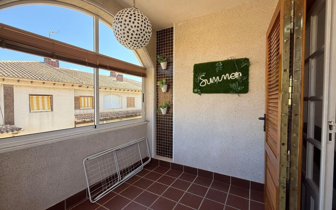 Бунгало в Торревьехе, 55 кв.м, 2 спальни, у моря