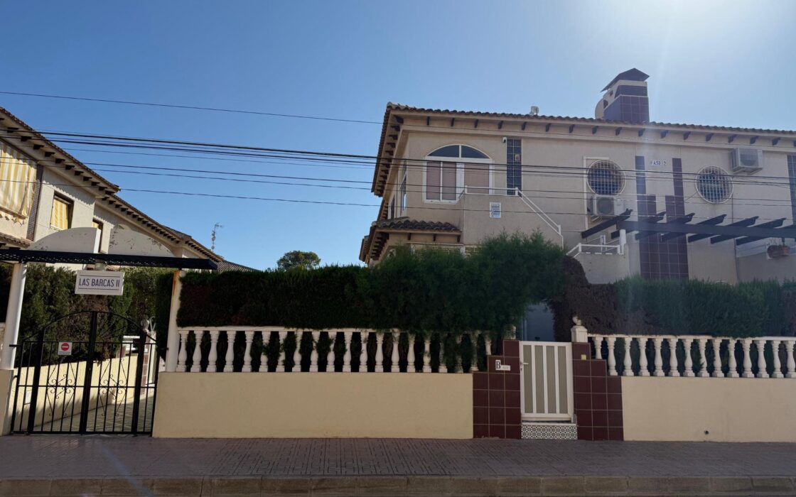 Бунгало в Торревьехе, 55 кв.м, 2 спальни, у моря