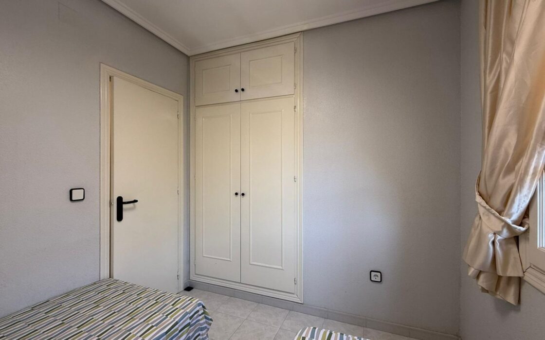 Бунгало в Торревьехе, 55 кв.м, 2 спальни, у моря