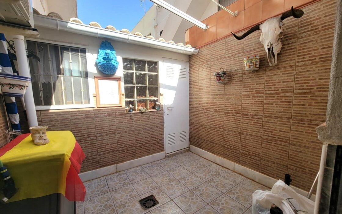 Бунгало с террасой в Лос-Фруталес у моря 54 кв.м