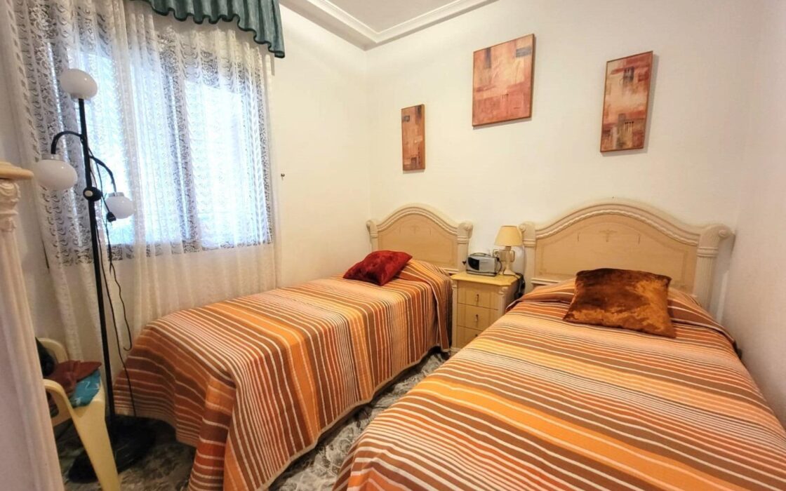 Бунгало с террасой в Лос-Фруталес у моря 54 кв.м