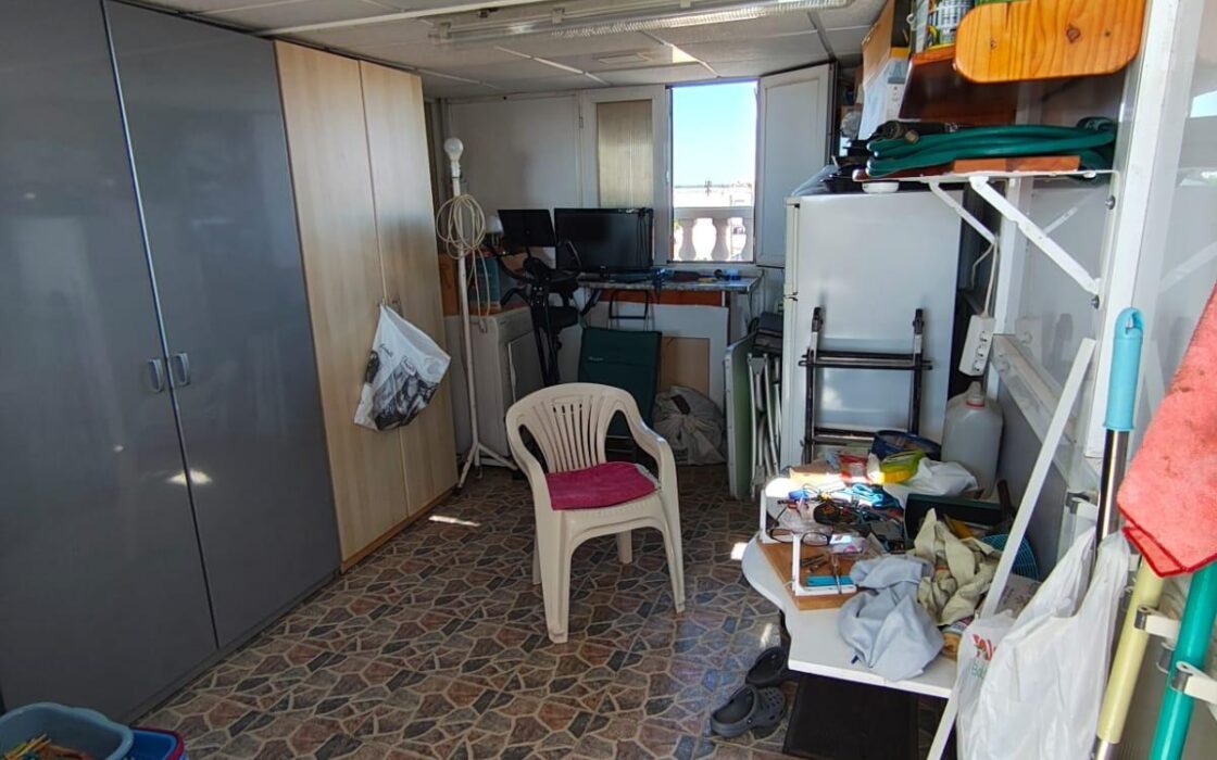 Бунгало в Торревьехе 3 комнаты с бассейном и зонами отдыха