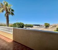 Бунгало на верхнем этаже в Орихуэла Коста у моря 68 кв.м