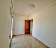 Бунгало на верхнем этаже в Орихуэла Коста у моря 68 кв.м