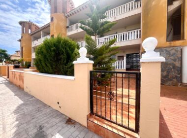 Бунгало 73 кв.м в Ориуэла Коста рядом с морем