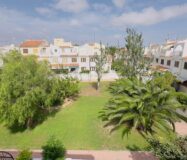 Бунгало в Торревьехе 86 кв.м, 300 м до моря, с балконом