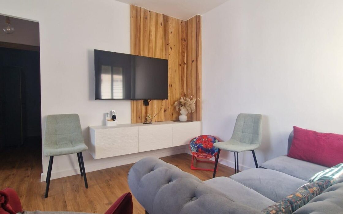 Бунгало 53 кв.м в Торревьехе с террасой у моря