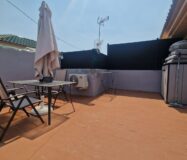 Бунгало 53 кв.м в Торревьехе с террасой у моря